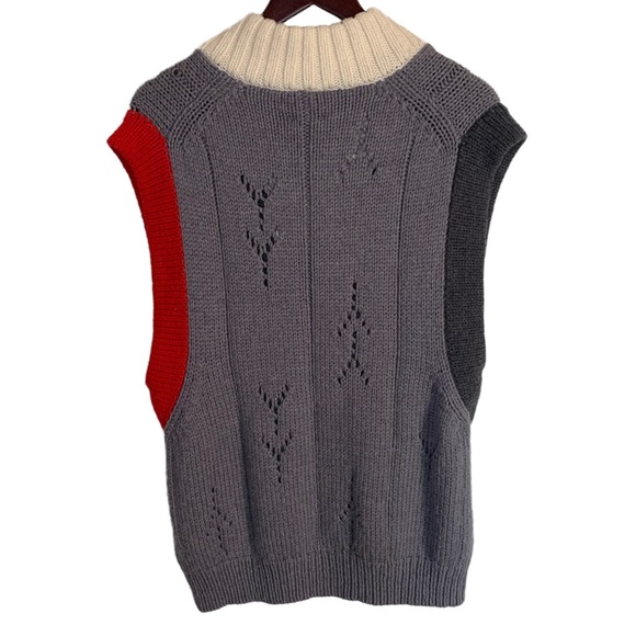 Yan Yan knits multicolor oversized wool vest with knots details size small NWT - Picture 4 of 7